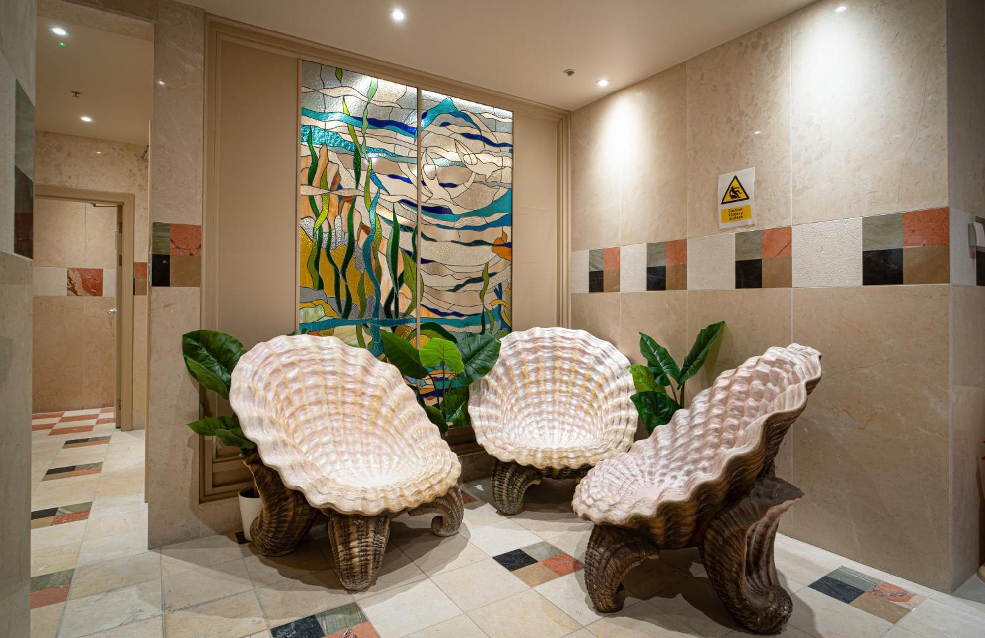 Courthouse Hotel London Bagian luar foto The lobby of the hotel